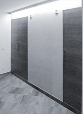 EINBAUSCHRÄNKE IN KIRSCHE FURNIERT, MIT SCHUH-ORDNUNGSSYSTEM, MUTZSCHEN